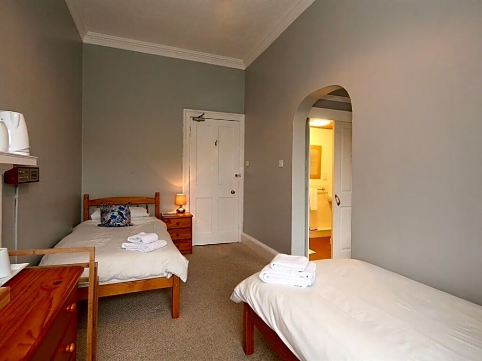 Фото Halcyon Hotel