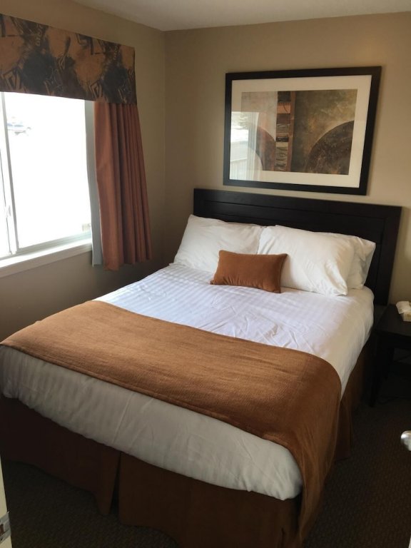 Фото BCMInns Coleman