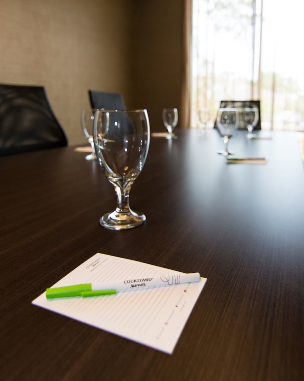 Фото Courtyard Raleigh-Durham Airport/Brier Creek