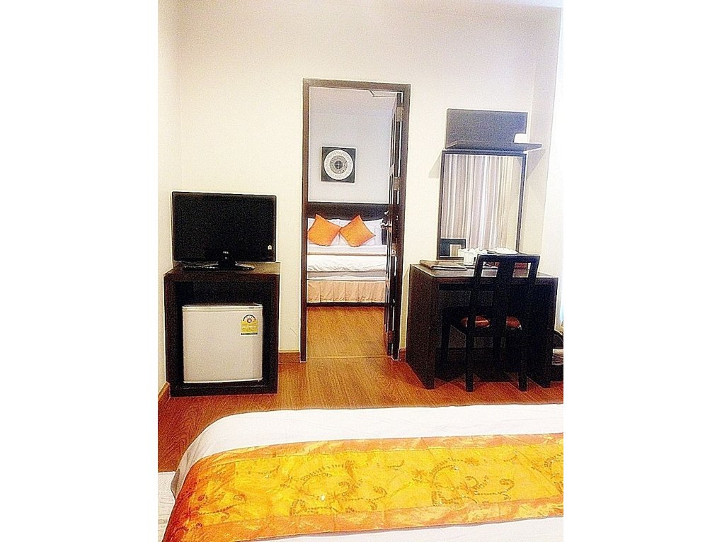 Фото 24@Home Hotel