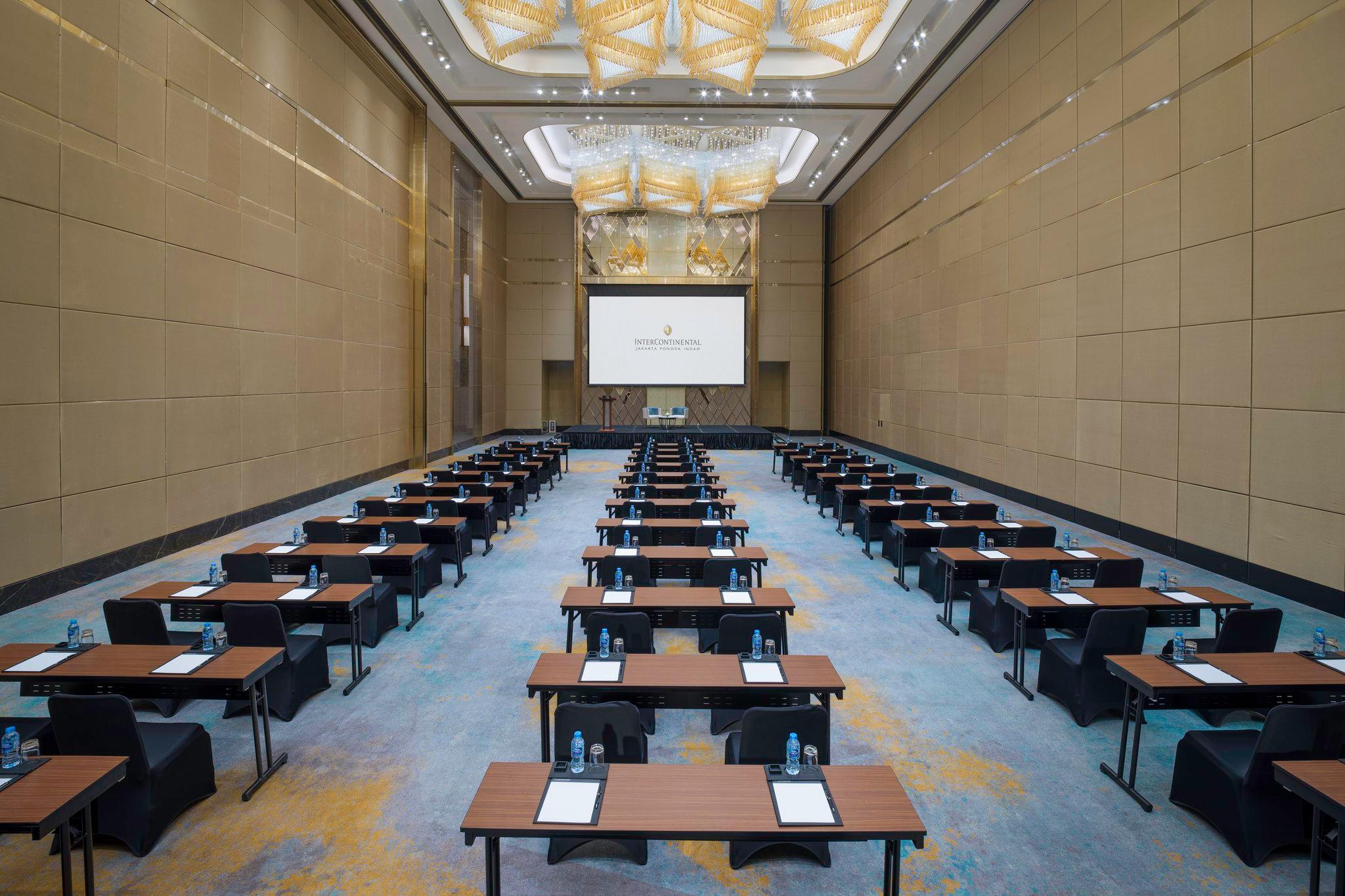 Фото InterContinental Jakarta Pondok Indah, an Ihg Hotel