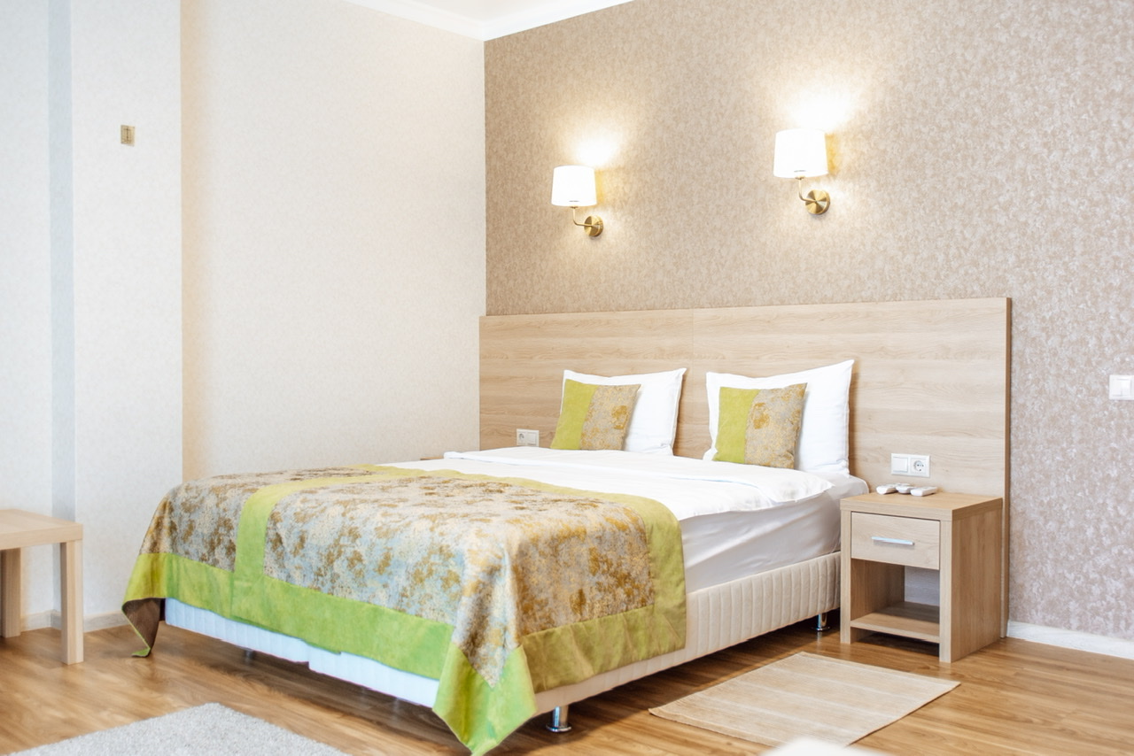 Фото Апартаменты на улице Школьная 36