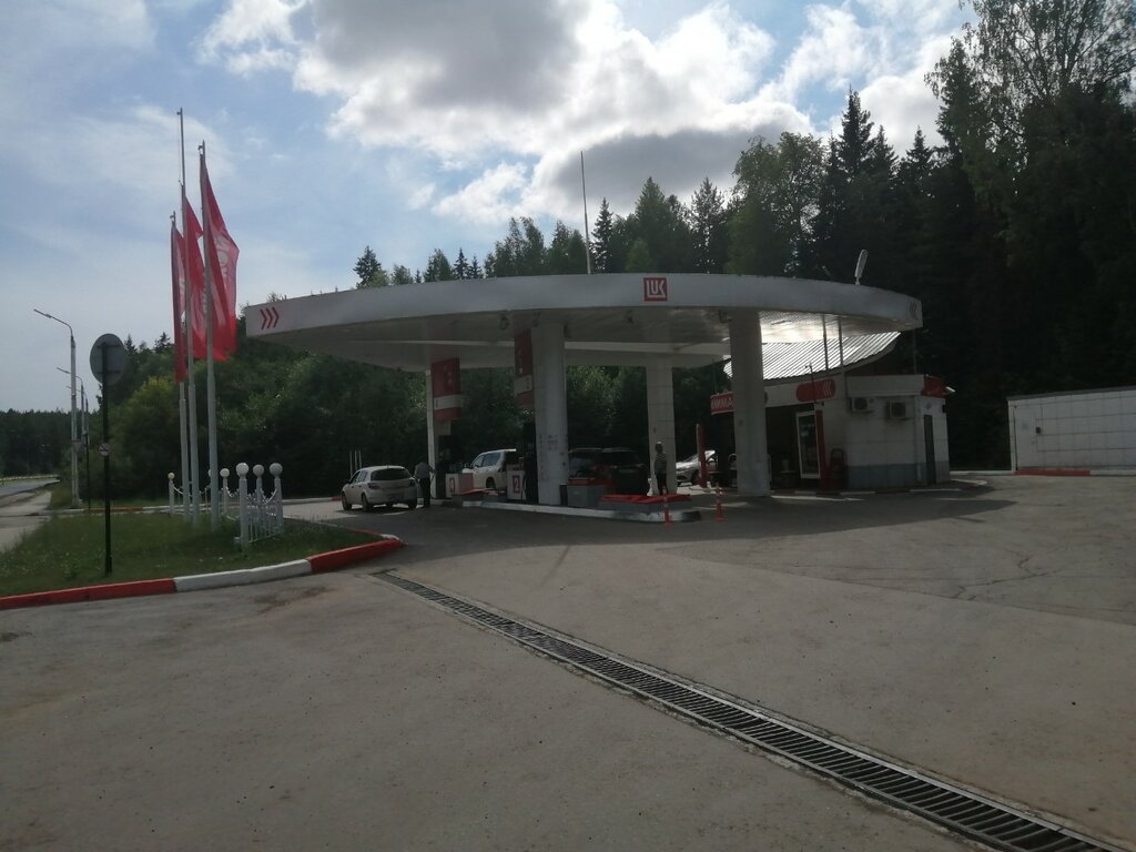 Gas station Lukoil, Perm, photo