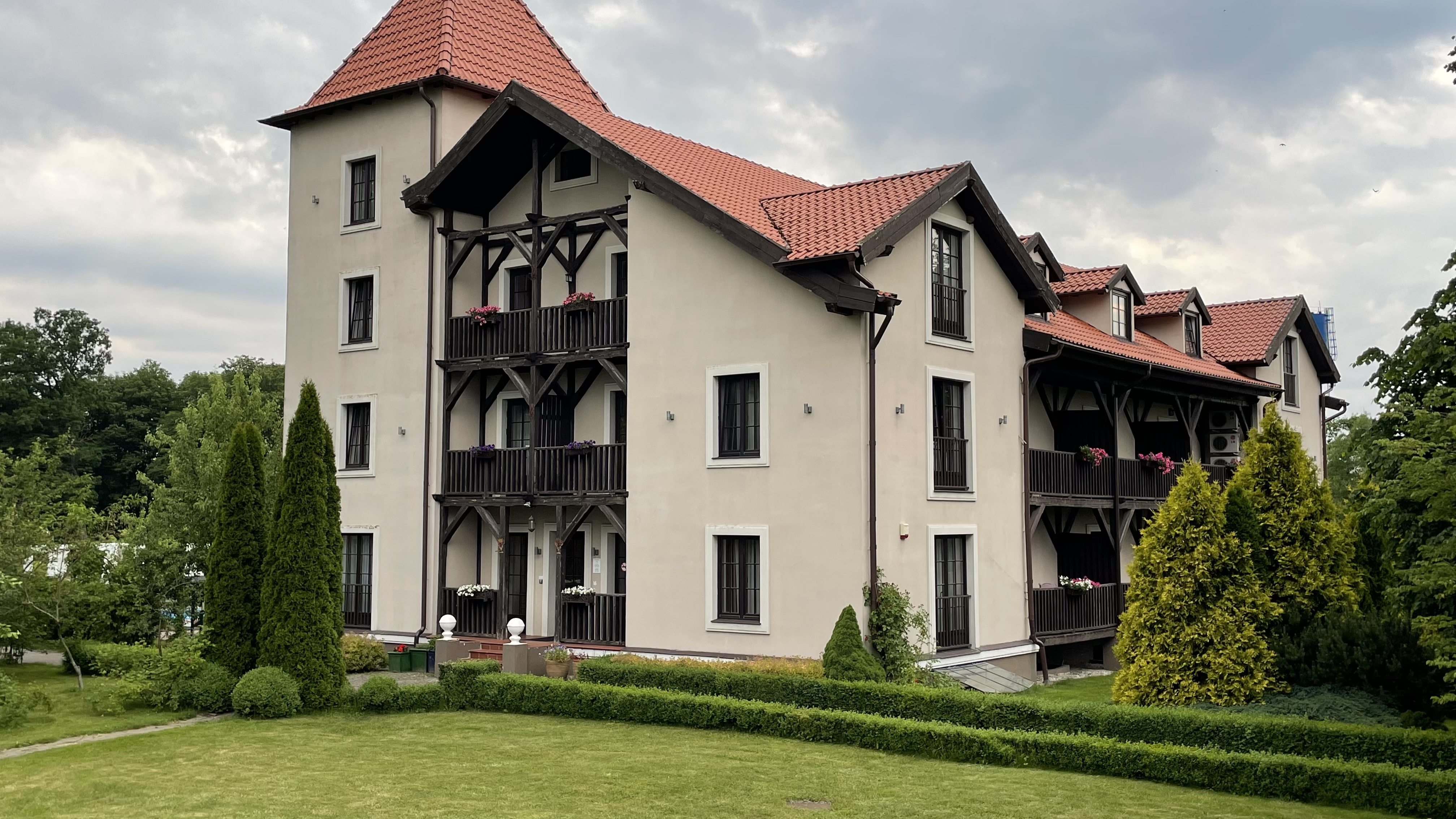 Фото отеля 2