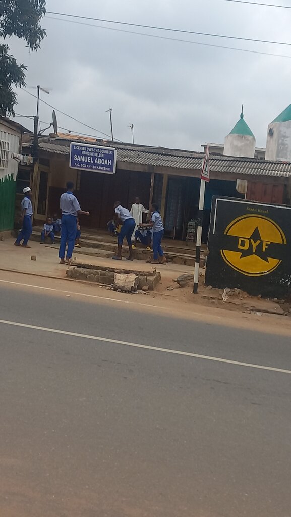 Pharmacy reference service Licensed Over The Counter Medicine Seller, Samuel Aboah, Accra, photo