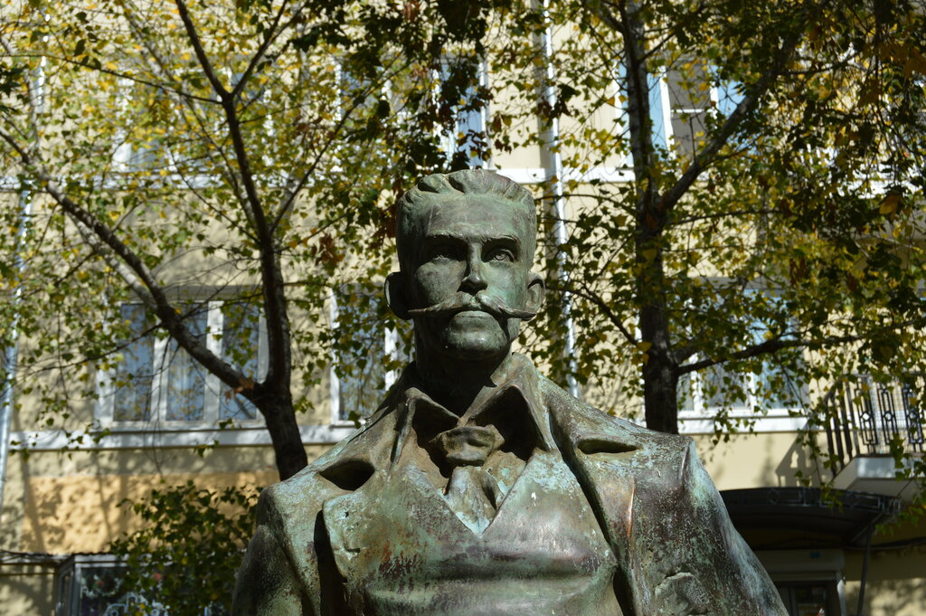 Monument, memorial Самарскому художнику, меценату, купцу Константину Павловичу Головкину, Samara, photo