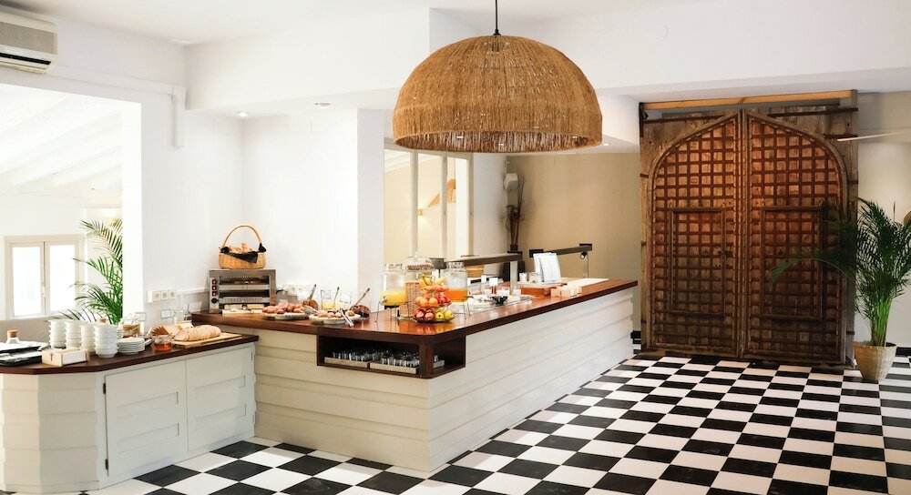 Фото Hotel Galfi