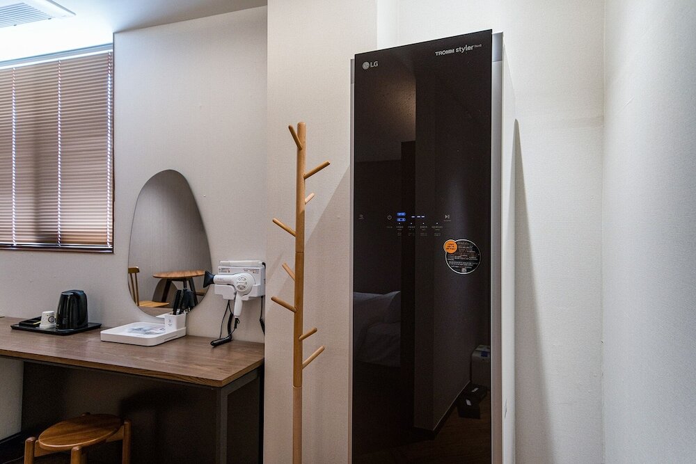 Фото Brown Dot Hotel Eurwangri