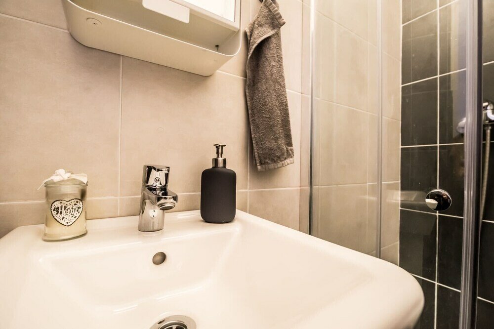 Фото S17- Modern& Quality Apartments