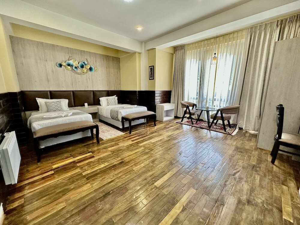 Фото Silver Cloud Hotel