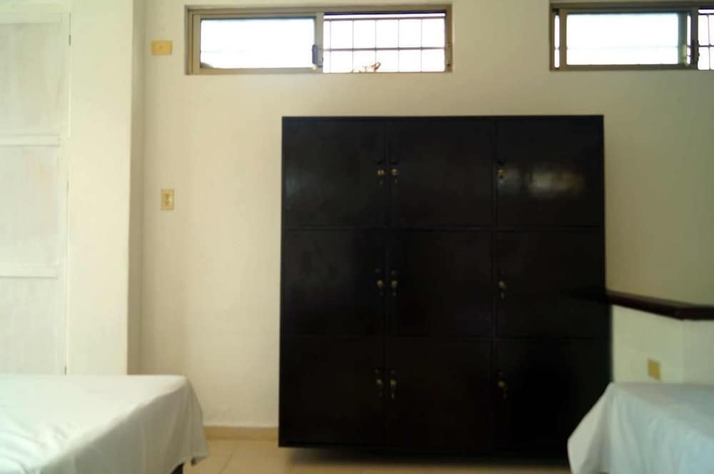 Фото Hostal Frida - Adults Only - Hostel