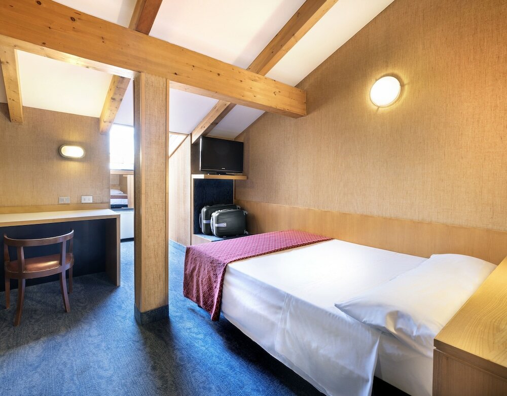 Фото Hotel Palace Bologna