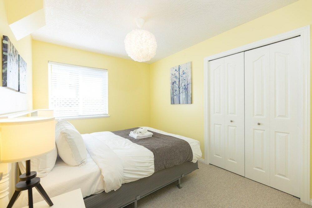 Фото 2298 Setchfield Ave