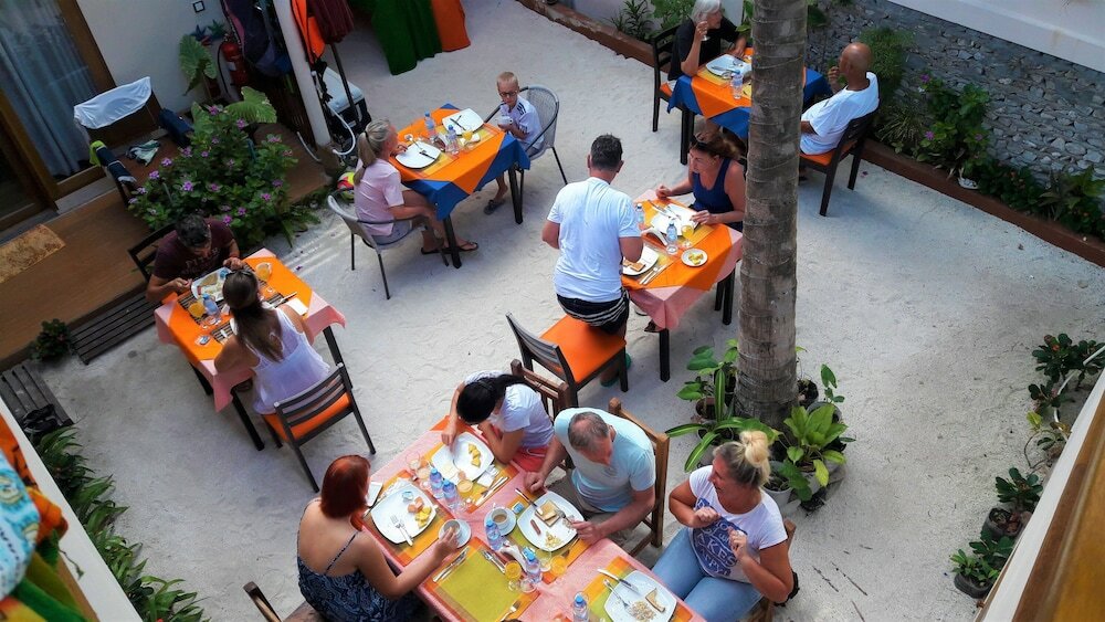 Фото Ocean Beach Inn - Maldives