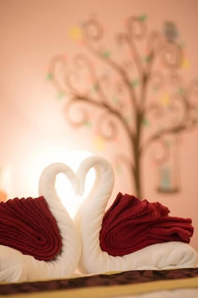 Фото Petch Ranong at Town