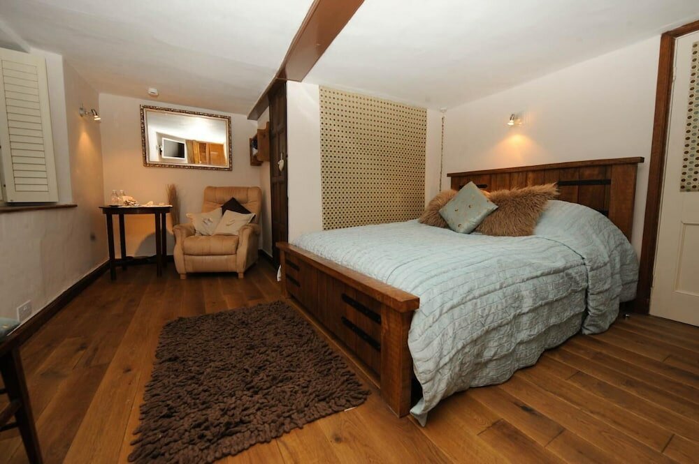 Фото Wootton Park