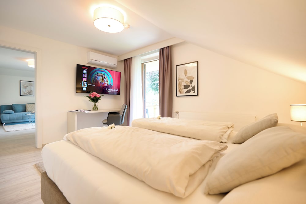 Фото Ferienwohnungen - Appartements Pension Zollner