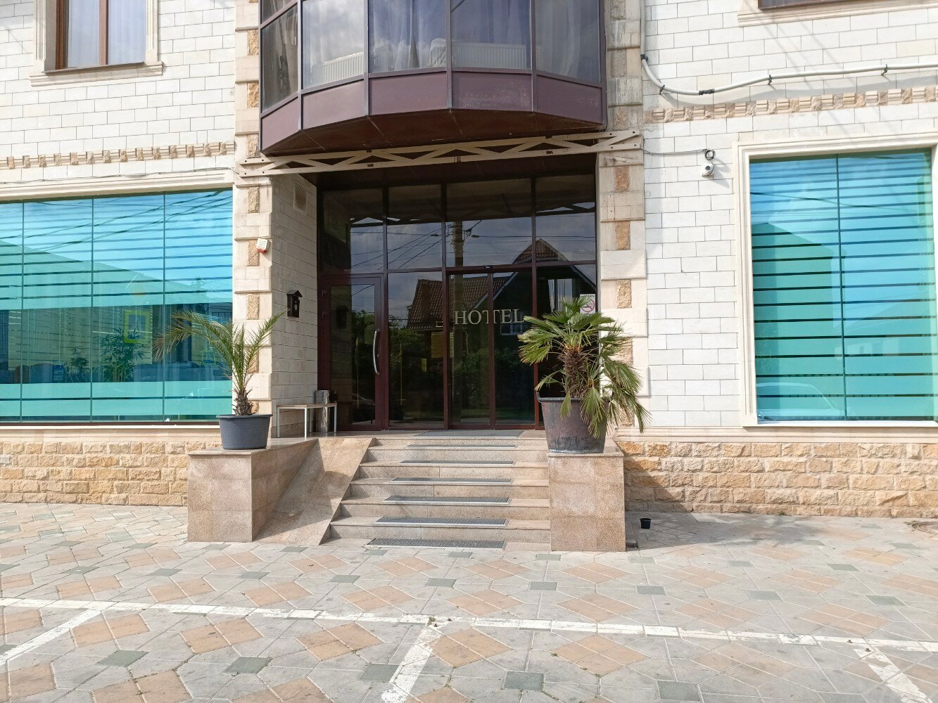 Фото Резидент