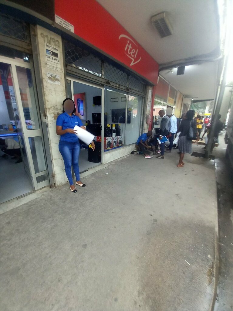 Items for mobile phones Itel, Loanda, photo