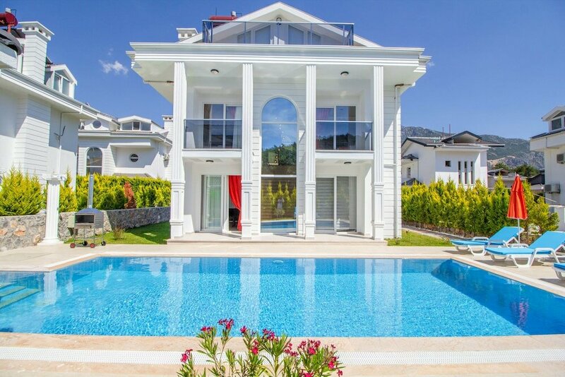 Гостиница Fethiye Silver Orkide Villa в Олюденизе