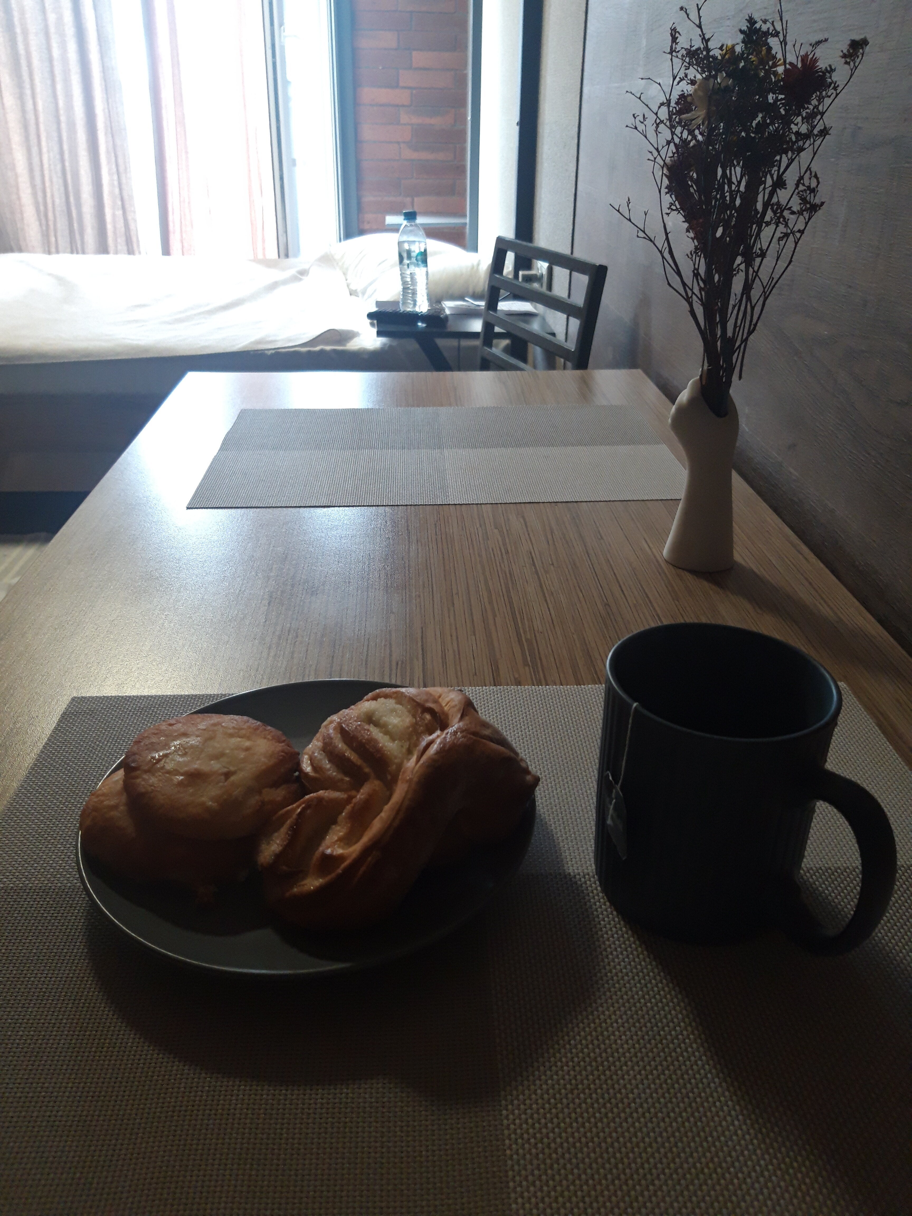 Фото Есенин Локус