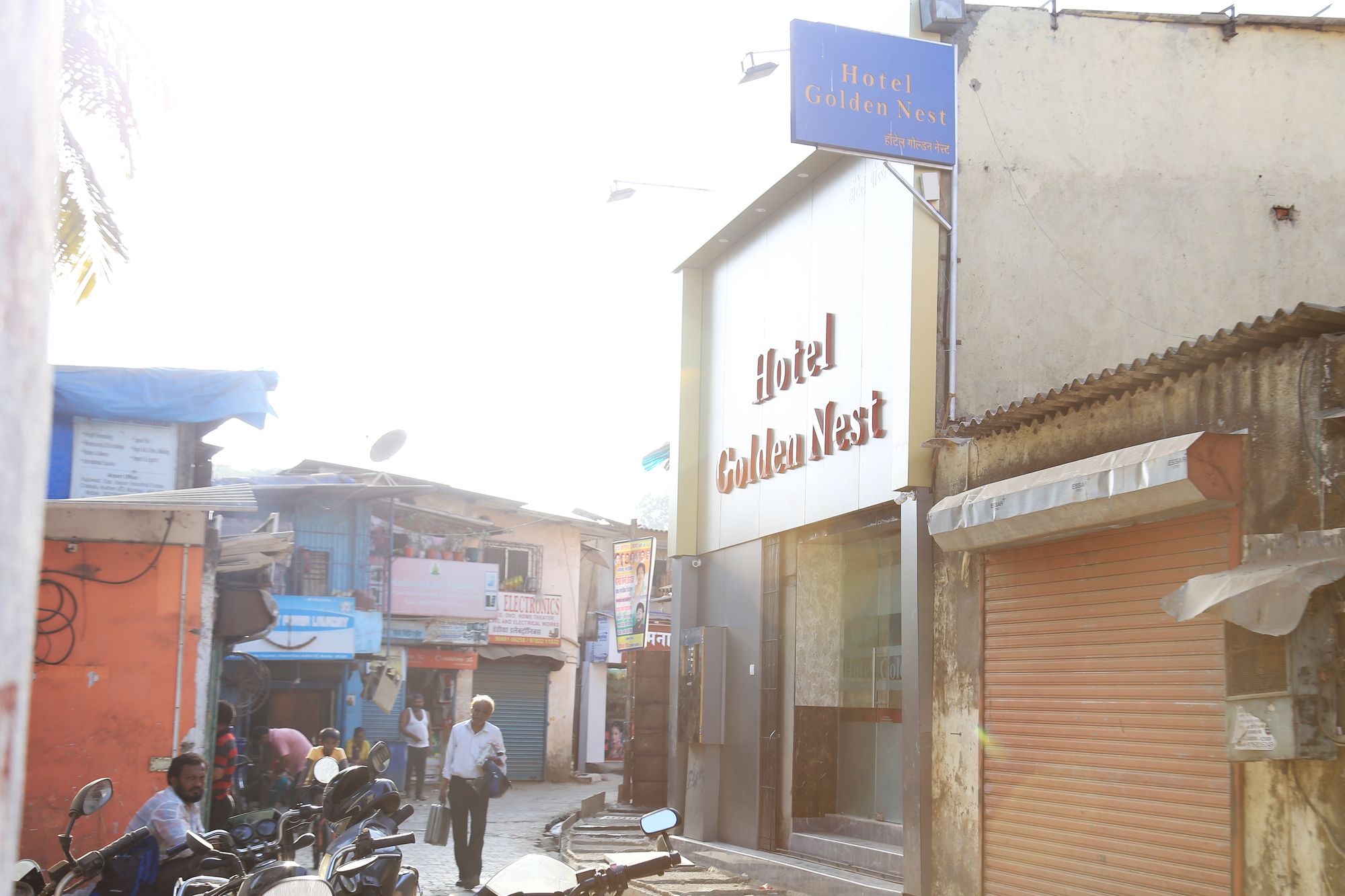 Фото отеля 2