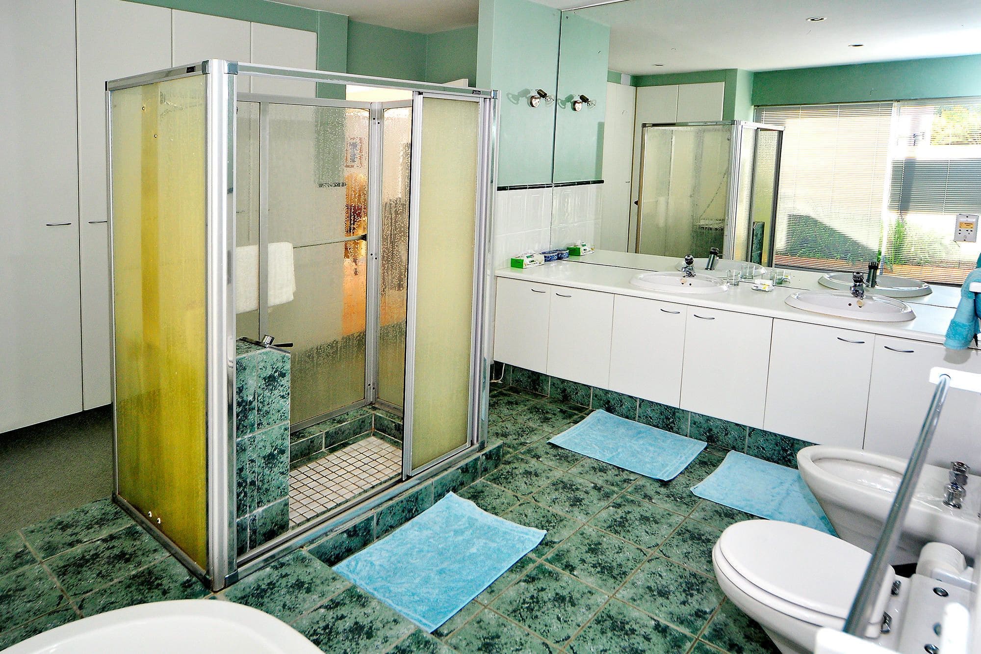 Фото Admiralty B&b