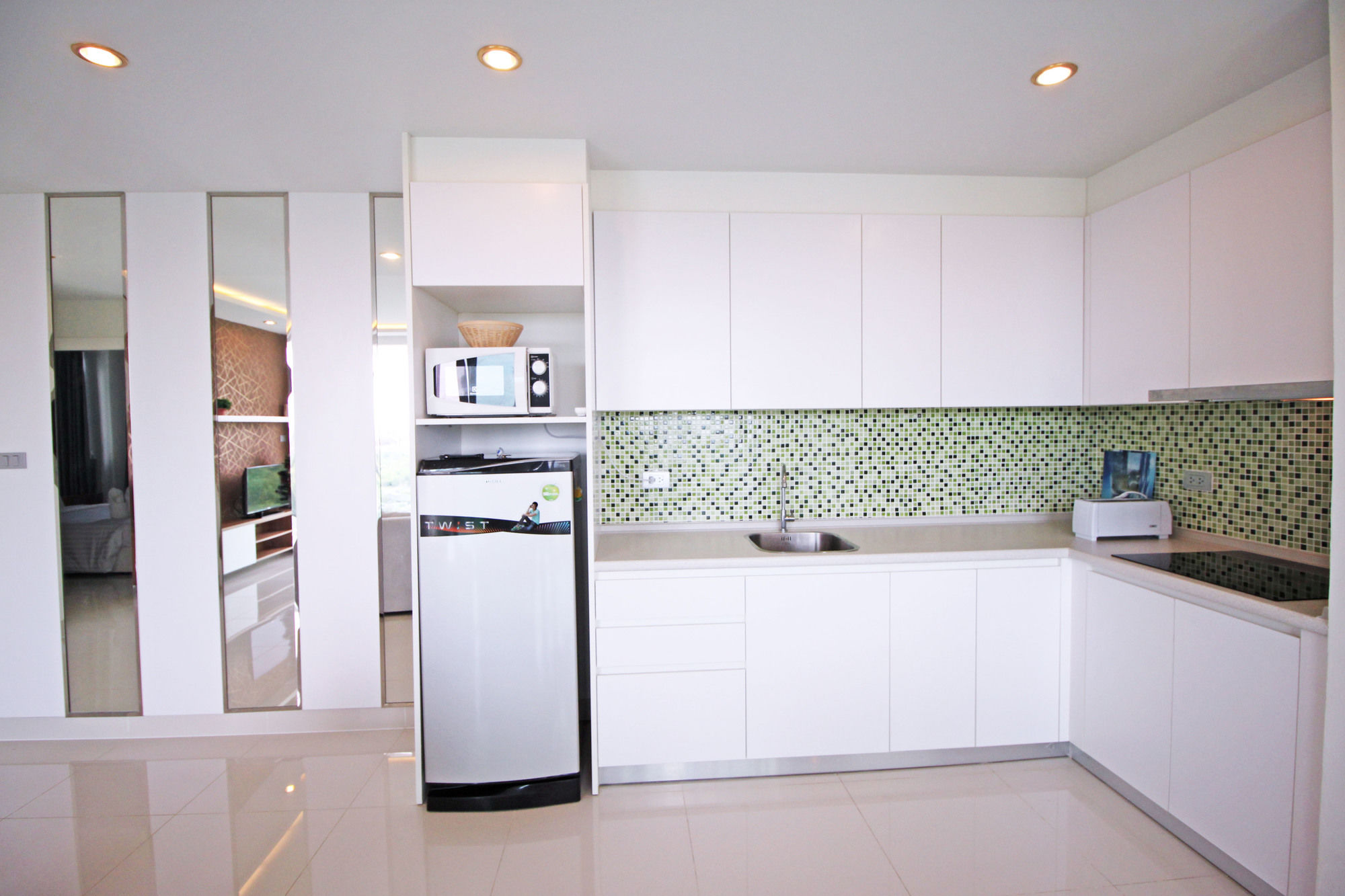 Фото Amazon Residence by Pattaya Sunny Rentals
