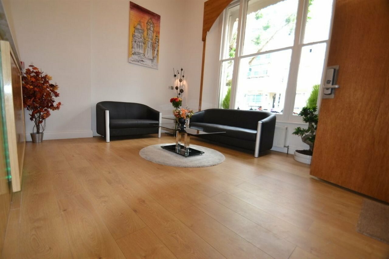 Фото Hyde Park Suites