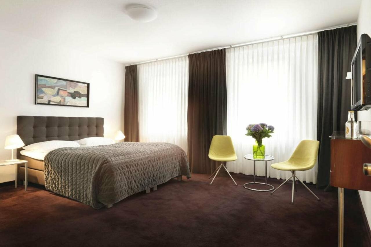 Фото Elaya Hotel Hannover City