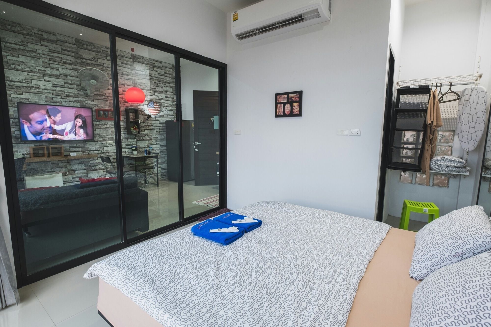 Фото The Smart Hostel