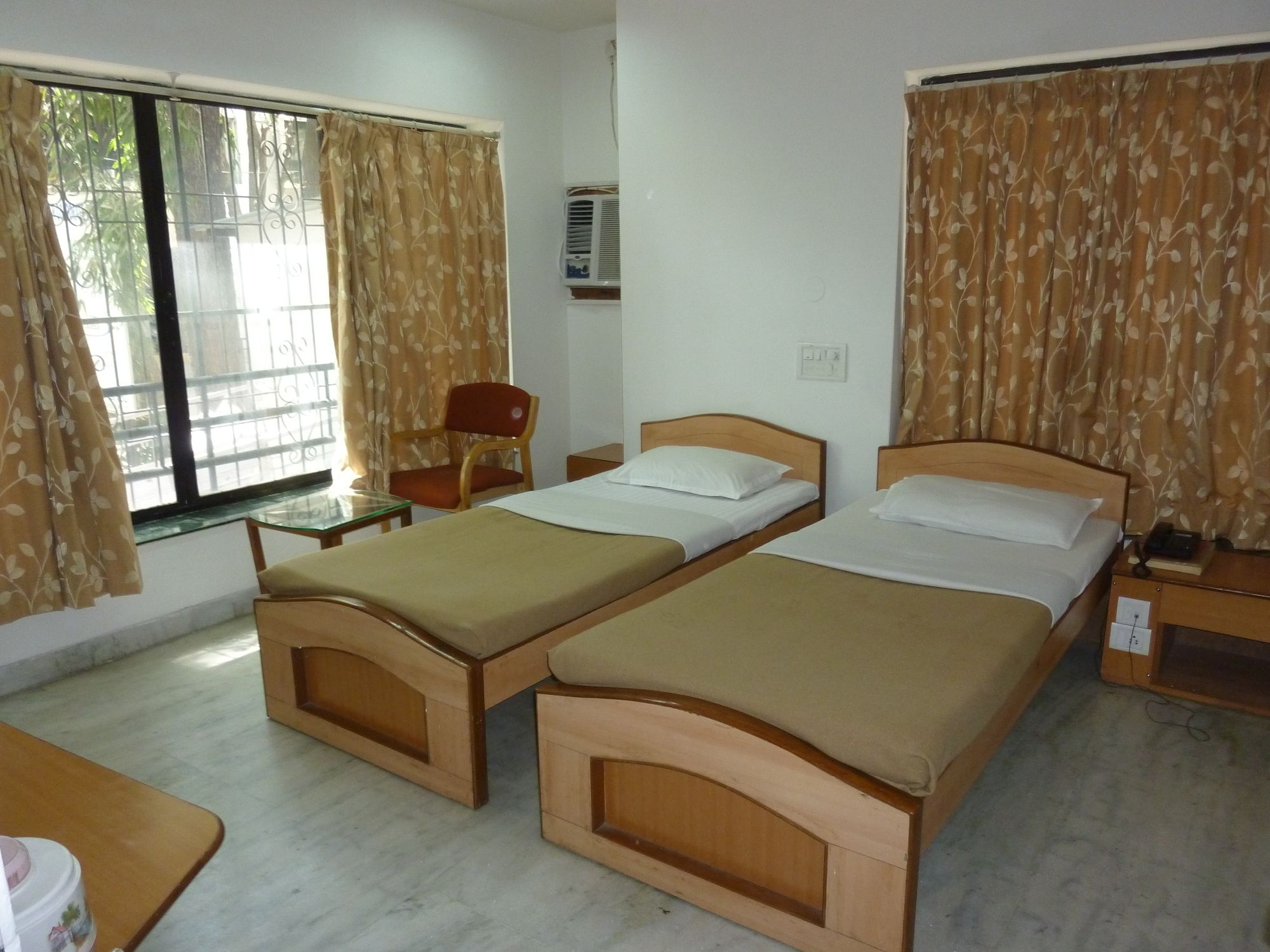 Фото Itsy by Treebo - Hill View Ex