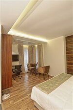 Фото Connaught Royale