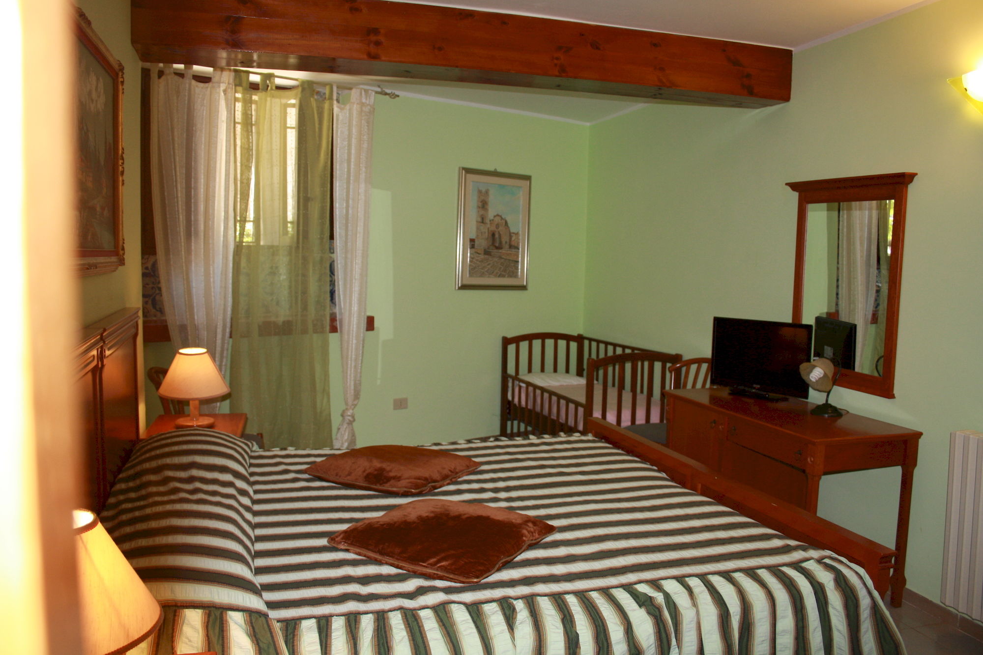 Фото Hotel Edelweiss