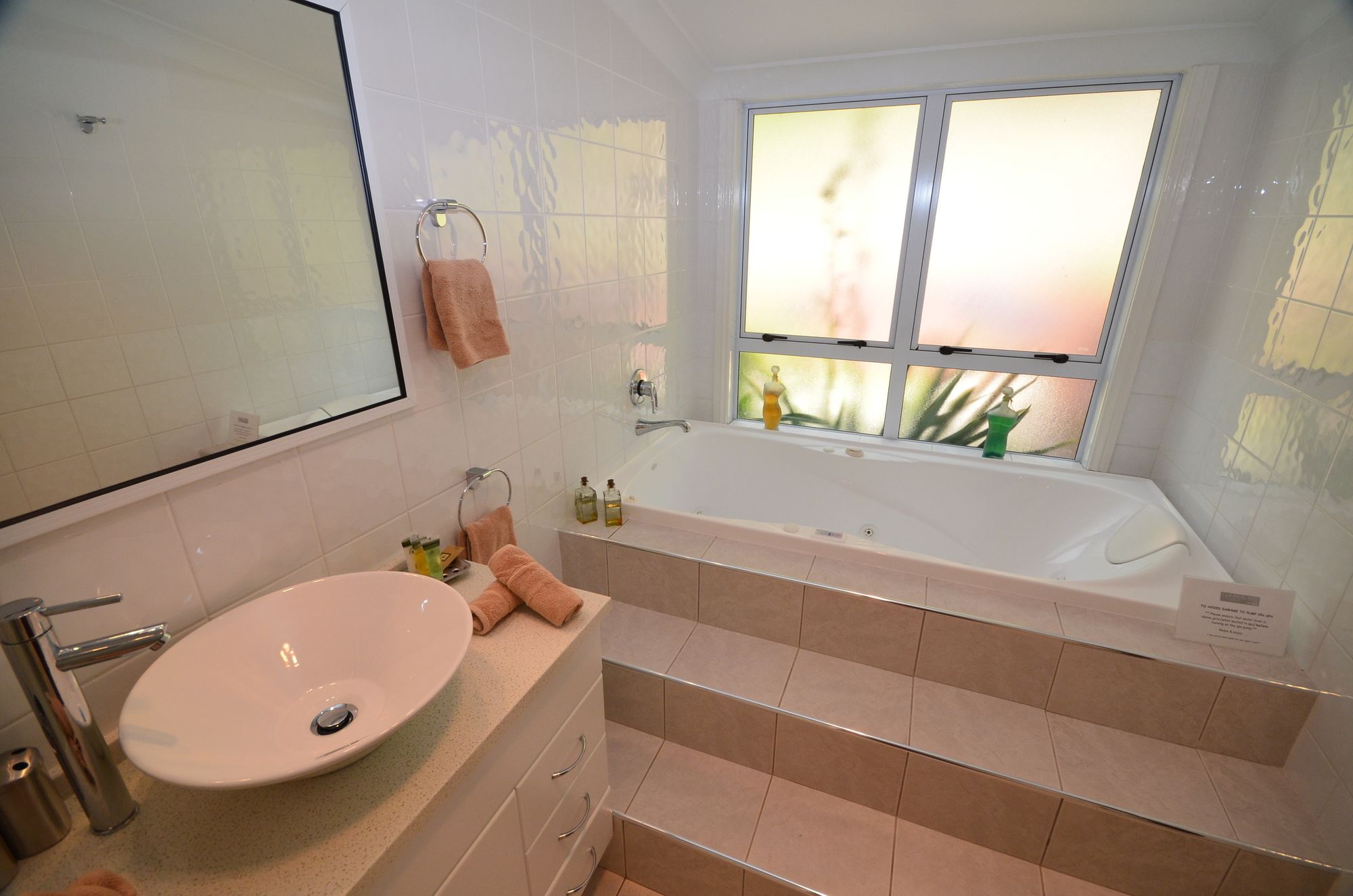 Фото The White House