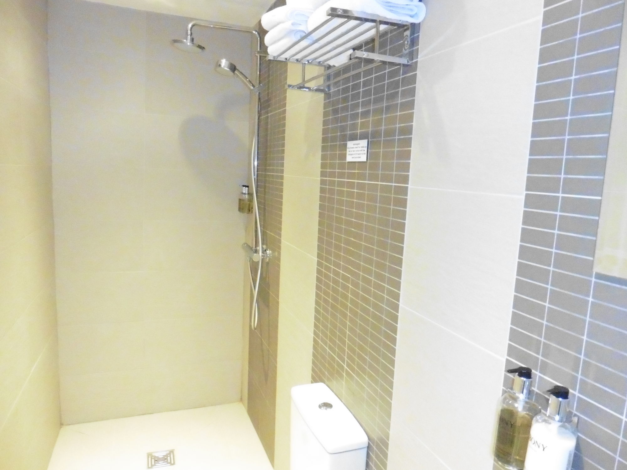 Фото Brighton Inn Boutique Guest Accommodation