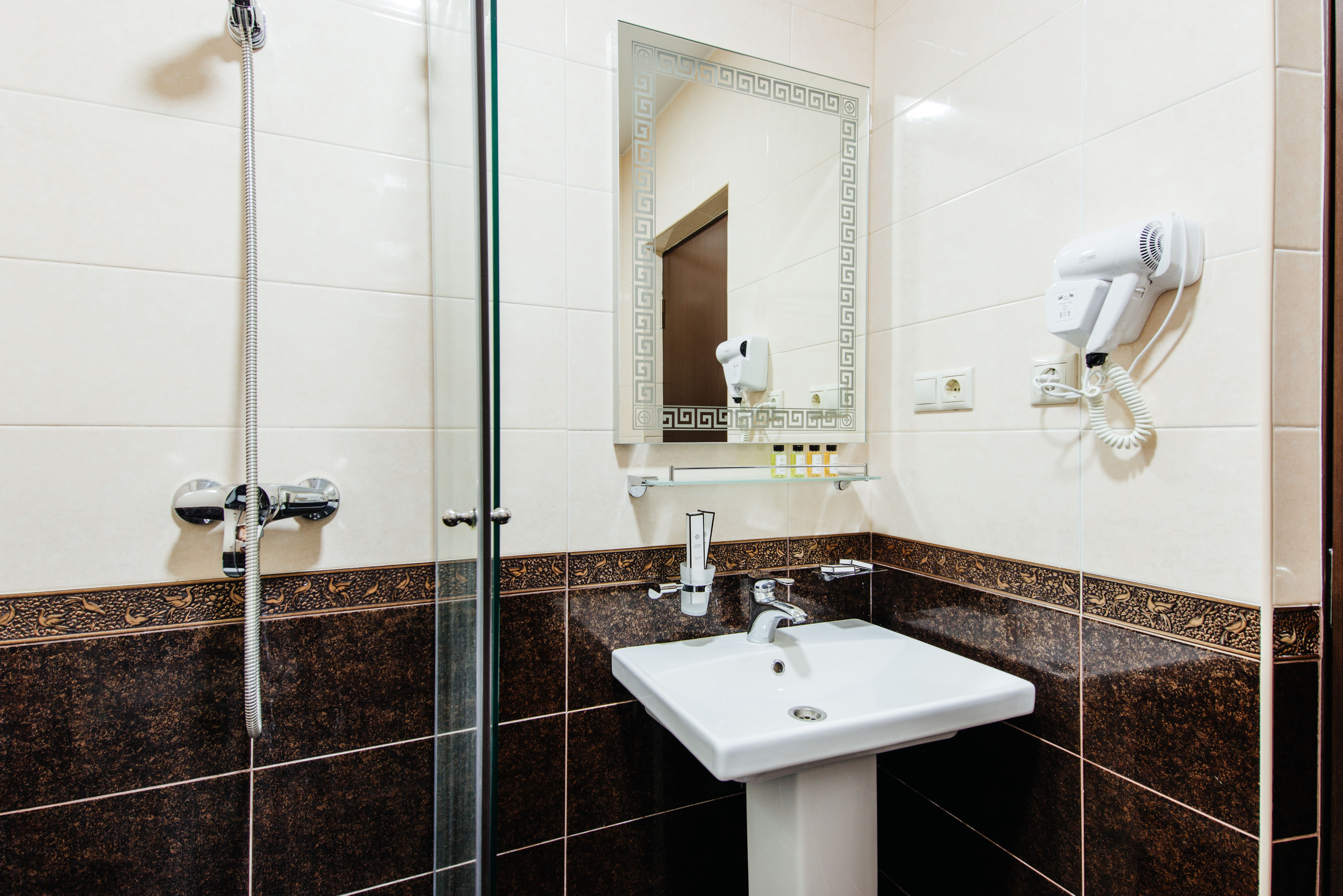 Фото Атлант