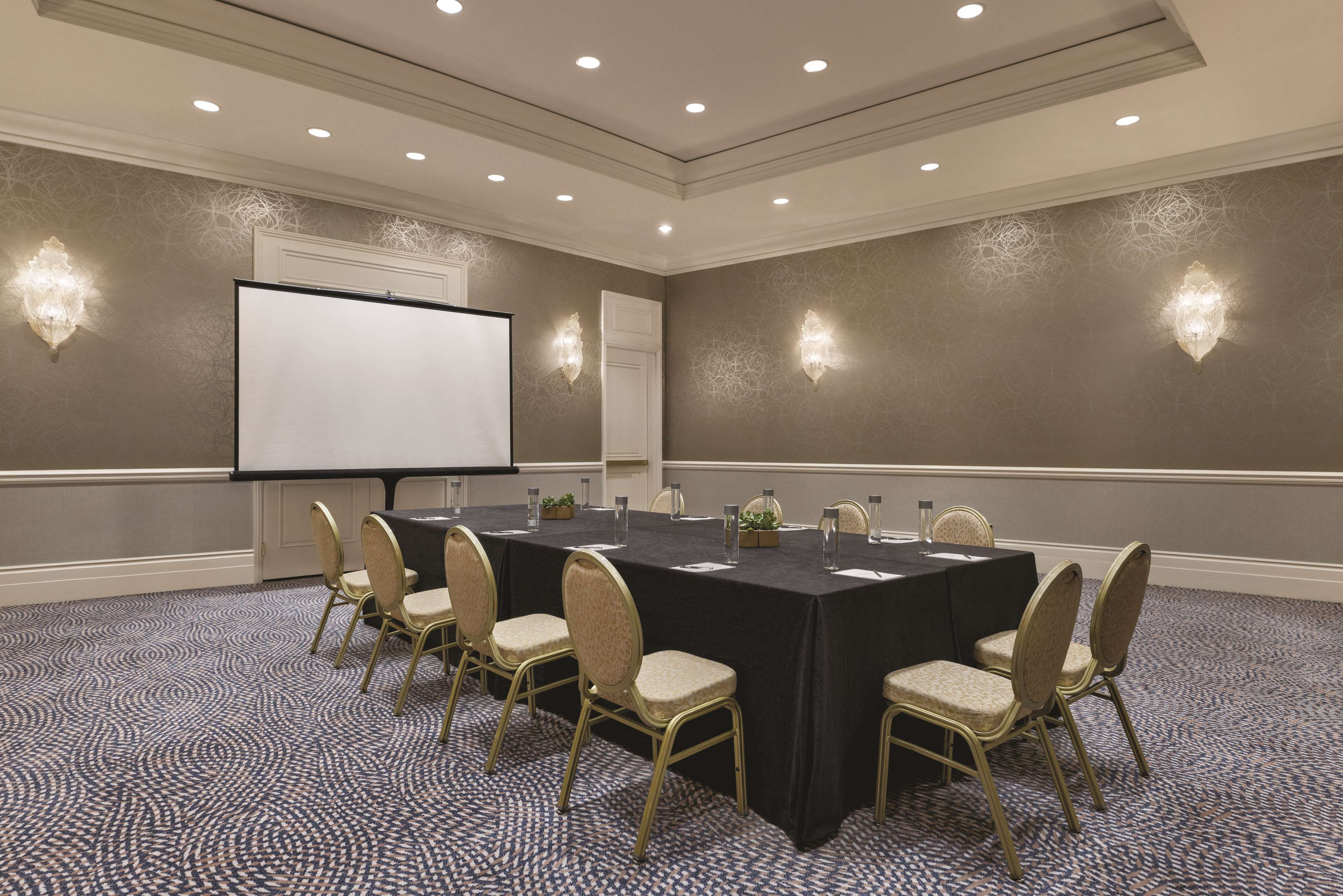 Фото Signia by Hilton San Jose