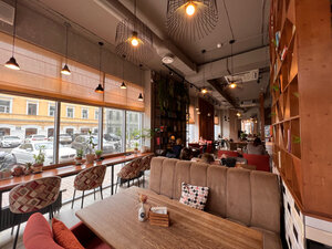 Lakshmi (Topoleviy Lane, 5), cafe