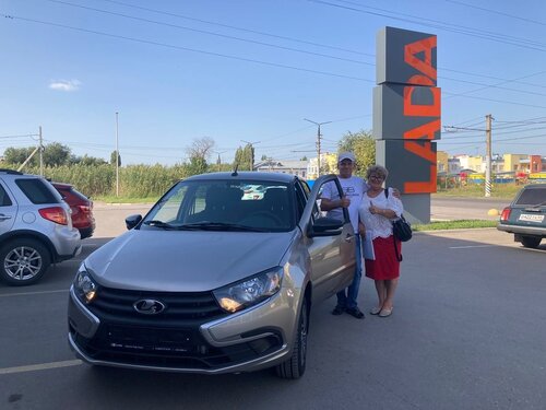 Автосалон Саратов-Лада Элвис, официальный дилер Lada, Энгельс, фото