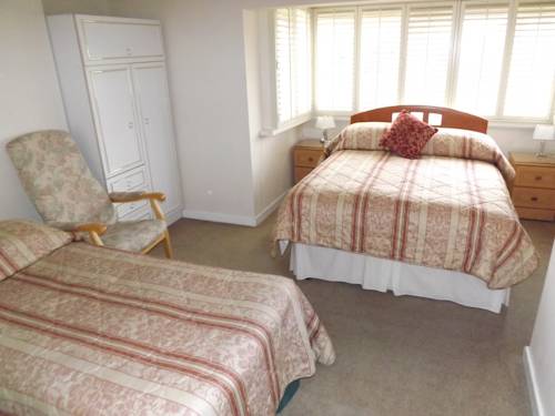 Фото Standbridge Hotel