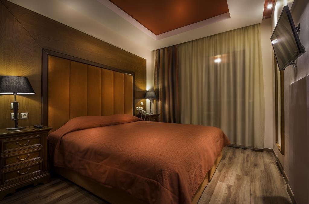 Фото Oasis Hotel Apartments