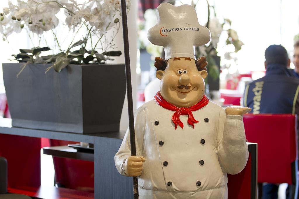 Фото Bastion Hotel Tilburg