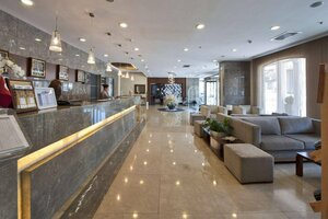 Grand S Hotel (İstanbul, Esenler, Yavuz Selim Mah., Yavuz Selim Cad., 20), hotel