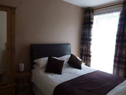 Фото Willows Guest House