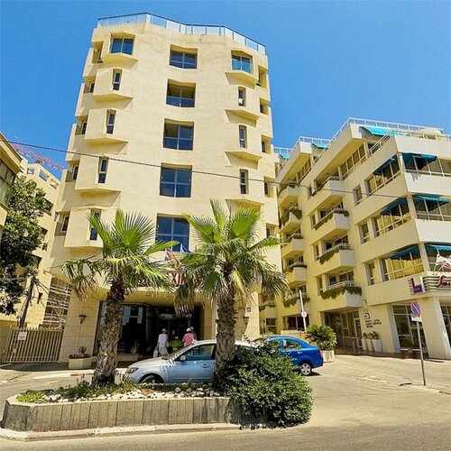 Гостиница Maxim Hotel Tel Aviv Adults Only в Тель-Авиве