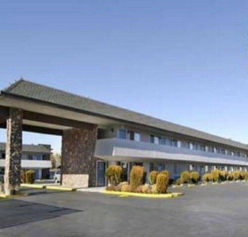 Гостиница University Inn Reno в Рино
