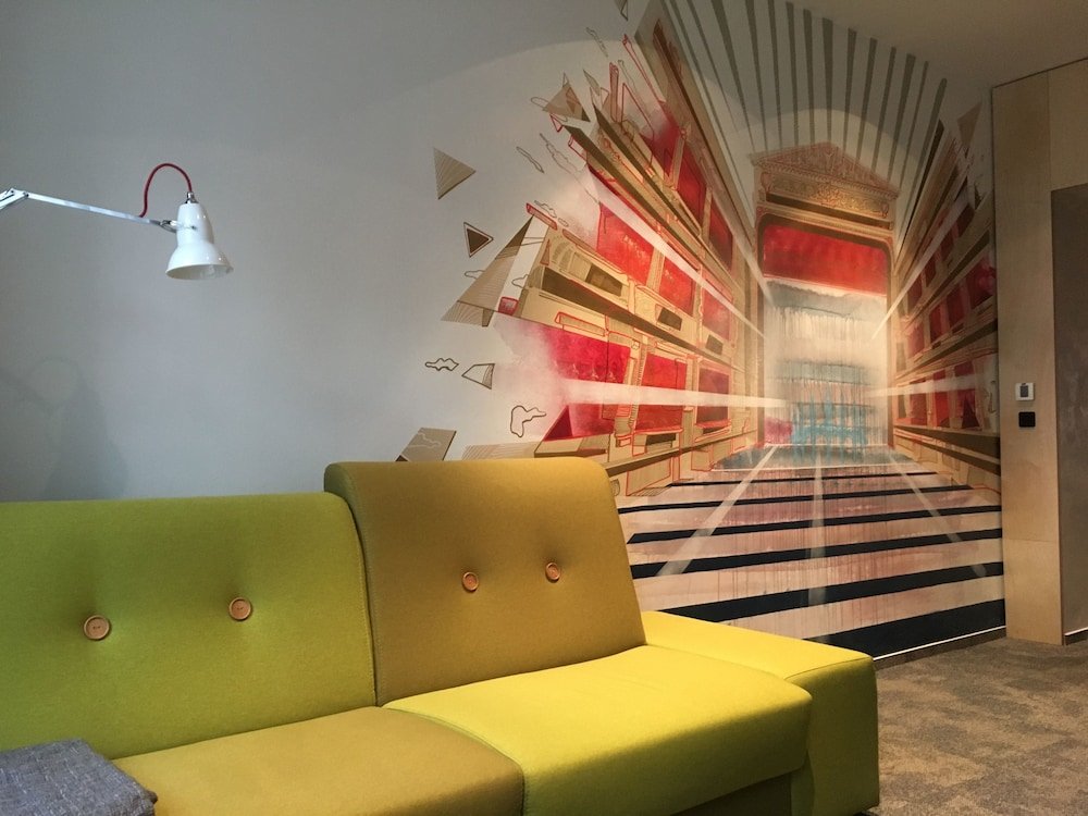 Фото отеля 2