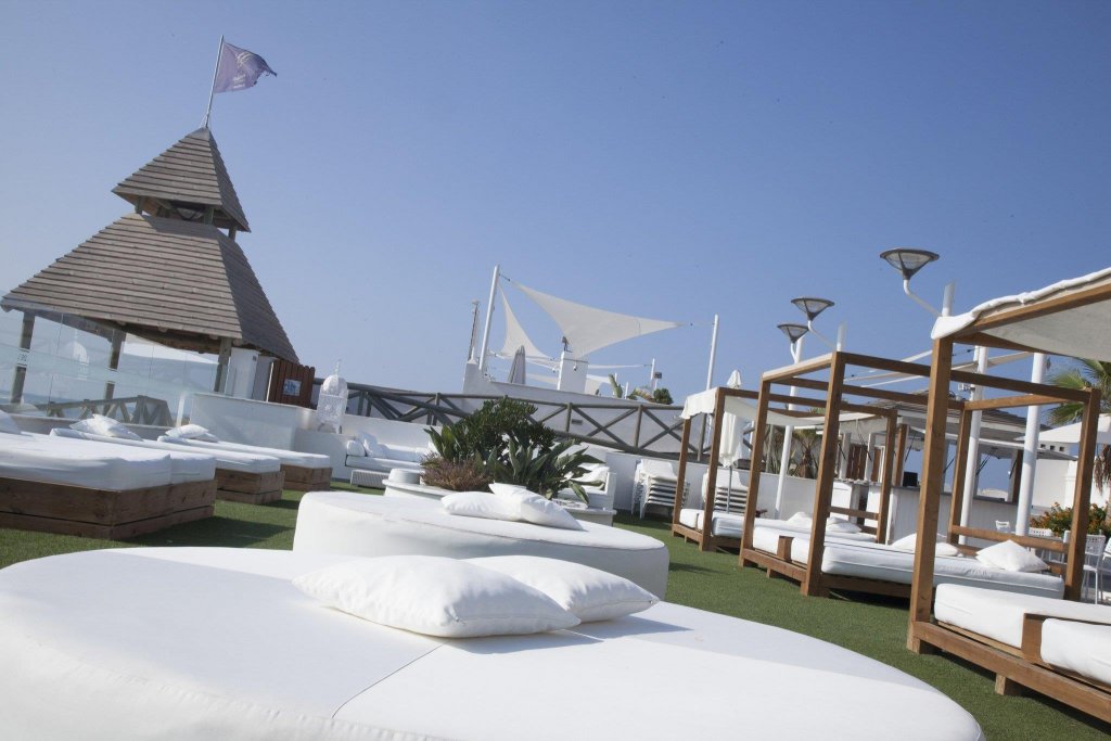 Фото Playa De La Luz Hotel