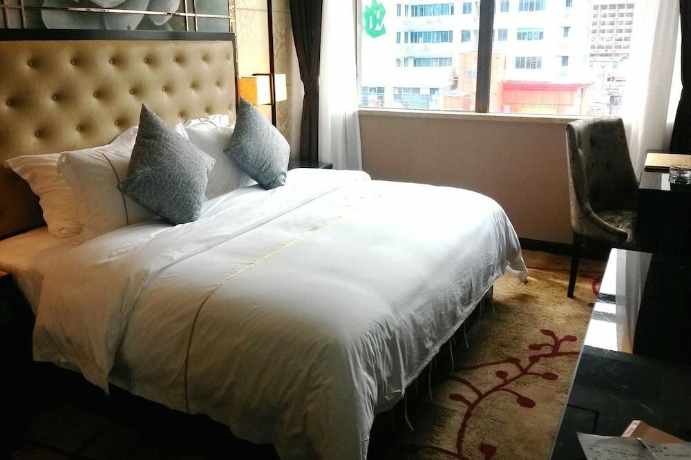 Hotel No. 8 Chain Hotel, Shenzhen, photo